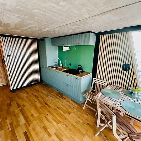 Mindset Houseboat - I Na Morzu Prázdninový dům