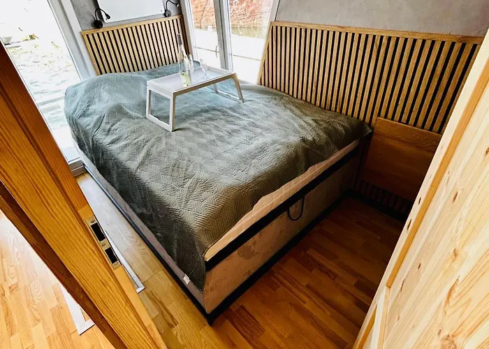 Prázdninový dům Mindset Houseboat - I Na Morzu